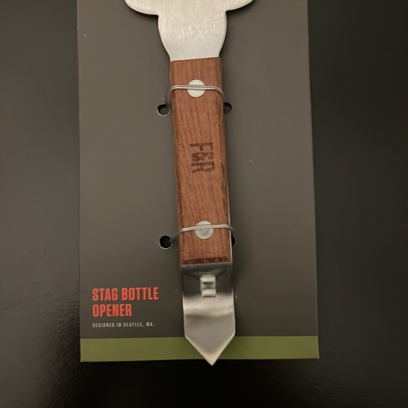 Foster & Rye Stag Bottle Opener - Picture 3 of 7